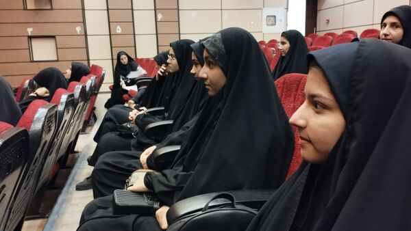 برگزاری دوره آموزشی یاوران ولایت در شهرستان خلیل‌آباد