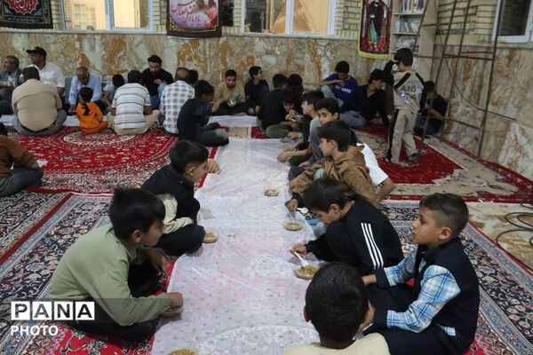 برنامه رواق در فلارد