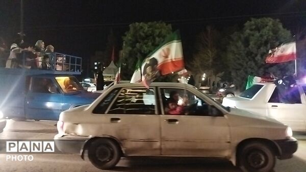 شبی پرنور در بلوار فضل نیشابور 