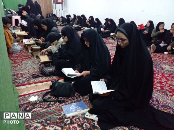 مراسم احیا در شب دوم قدر نیشابور
