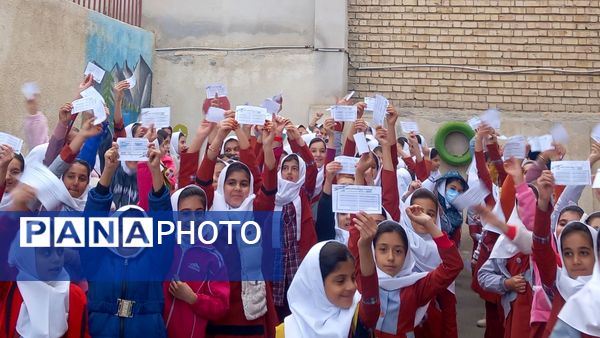 برگزاری انتخابات شورای دانش‌آموزی در مدارس دیواندره 