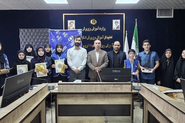 تقدیر از راویان بی‌وقفه حقیقت در ناحیه ۲ کرج