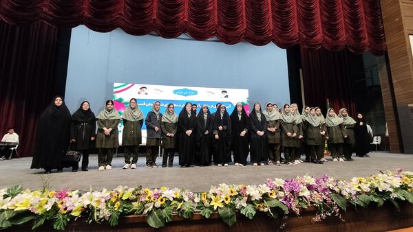 اختتامیه جشنواره فرهنگی هنری فردا، پرسش مهر و مسابقات قرآن عترت و نماز
