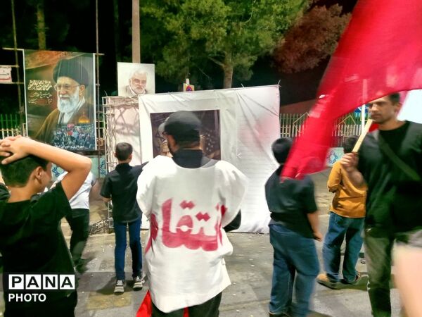 رمی جمرات با سنگ زدن به شیاطین زمان در کاشمر