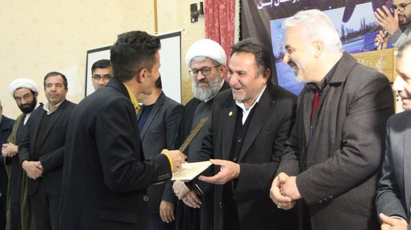 همایش اختتامیه دومین رویداد تولید محتوای دیجیتال و همایش تجلیل از فعالان فضای مجازی شهرستان بن