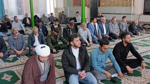 نماز عبادی سیاسی جمعه این هفته شهر سفیددشت 