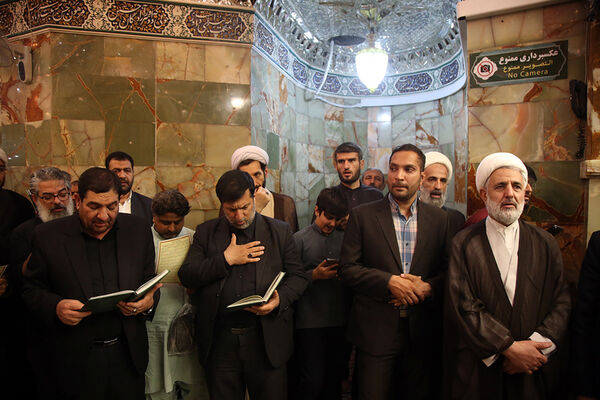 حضور معاون اول رئیس جمهور در جمع زائران حرم کریمه اهل بیت(س)