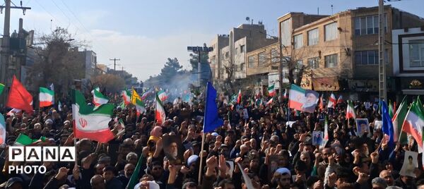 تربت جامی ها در بیعت با رهبر جدید انقلاب سنگ‌تمام گذاشتند