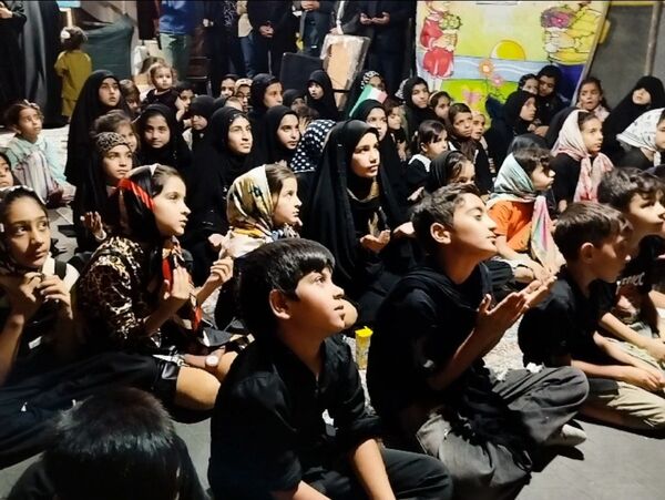 کودکان حسینی در موکب غنچه‌های حضرت علی اکبر(ع)