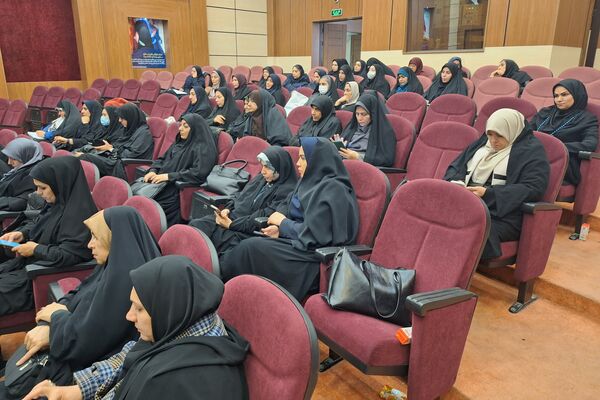 همایش فصلی مدیران مدارس شهرستان پردیس 