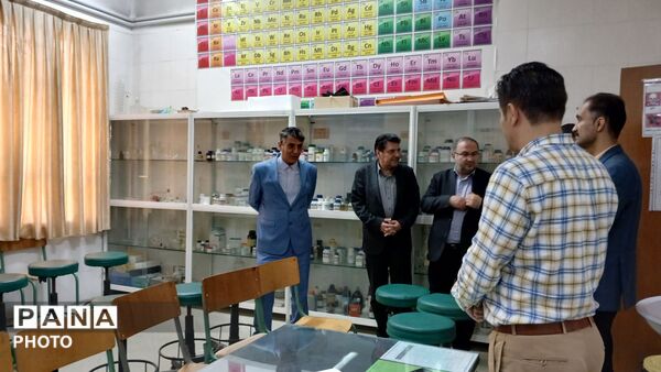 بازدید مدیرکل معاونت آموزش متوسطه از پژوهشسرای ناحیه دو همدان