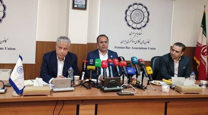 موافقان قانون تسهیل اگر واقعا به فکر جوانان هستند، امضاهای طلایی بازنشستگان را از آن‌ها بگیرند/ ثبت‌نام آزمون وکالت ۲۳ شهریور برگزار می‌شود 