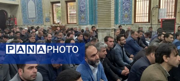 نمایش قدرشناسی فرهنگیان گیلان در مراسم سوگواری شهدای خدمت در مسجد قدس رشت