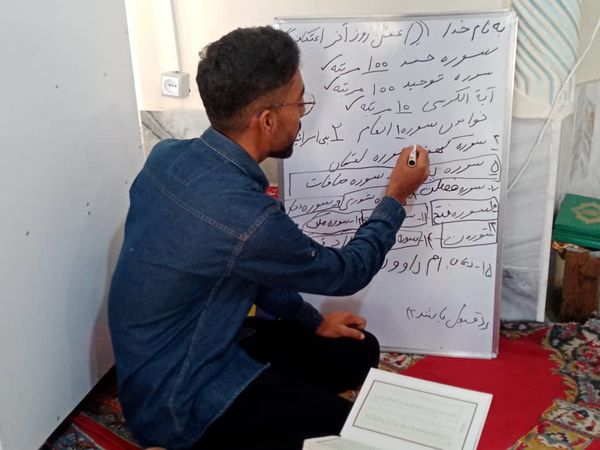 اعتکاف در مسجد حضرت‌‌‌ابوالفضل(ع) محله مارم باغ شهر فین  