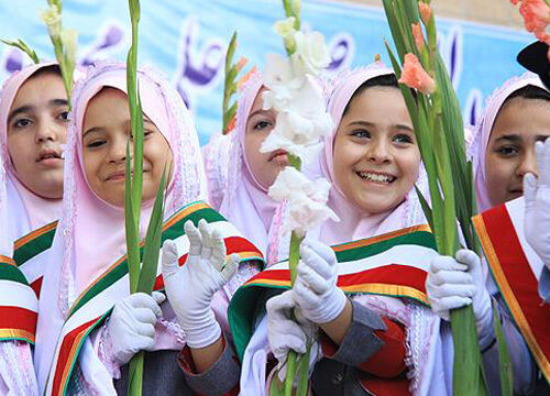 دختران ایران، طراحان فردای ایران