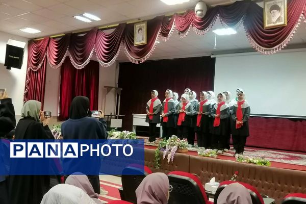 جشنواره دانش‌آموزی سرود در هنرستان سعادت پردیس 