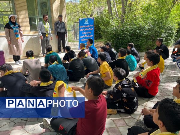 پیش اردوی شهرستانی دانش‌آموزان پیشتاز ناحیه یک شهرکرد