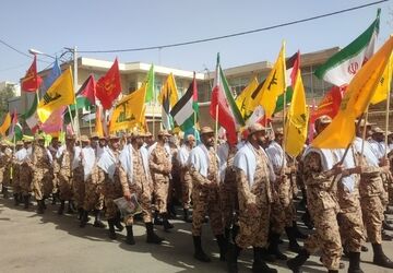 طنین فریاد ضد صهیونیستی همراه با فریاد لبیک یا نصرالله در شهرستان آباده