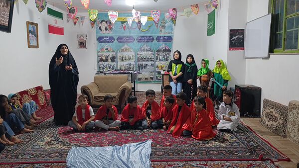 برپایی مهد آدینه نور در مسجد صاحب الزمان آشخانه 