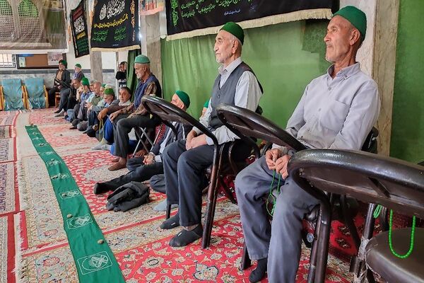 اقامه  نماز جمعه در دهه دوم ماه صفر در شهر بار نیشابور