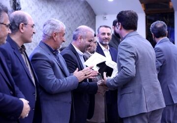 آئین تجلیل از گنجینه های آینده‌ساز آموزش و پرورش شهرستان اسلامشهر