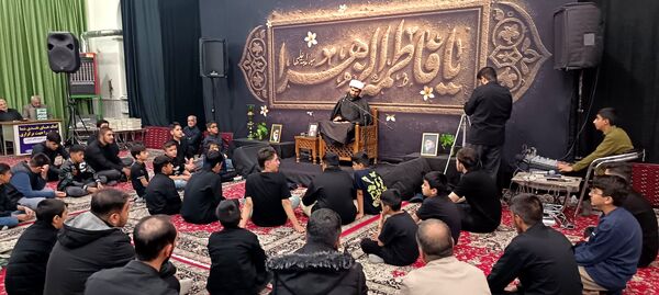 مراسم سینه زنی و دهه دوم فاطمیه در حسینیه شیرزاد نیشابور 