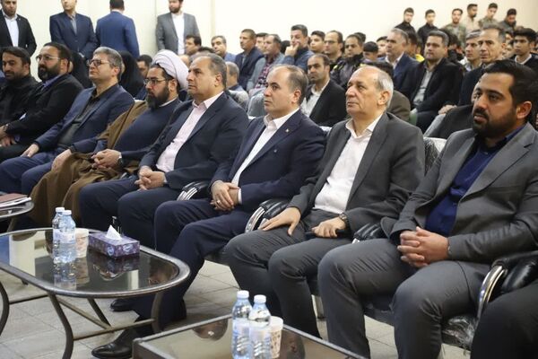 حضور وزیر کشاورزی در مراسم صبحگاهی هنرستان کشاورزی تبریز