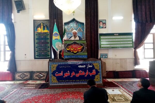 نماز جمعه در مسجد ابوالفضل شهر تیتکانلو