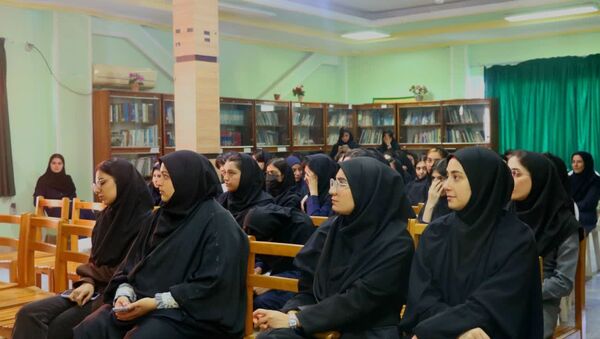 برگزاری کارگاه خبرنگاری در هنرستان بعثت