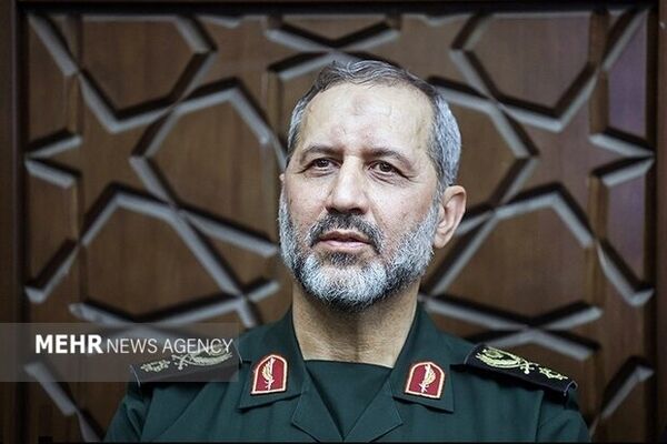 سردار موسوی: راهبرد نظامی رهبر شهید، ما را سربلند کرده است