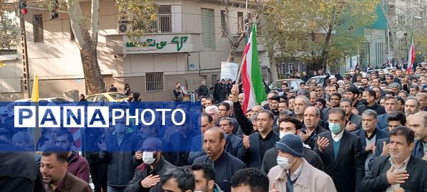 تشییع و تدفین پیکر شهید گمنام در اداره کل آموزش و پرورش شهر تهران