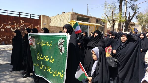 طنین شعار انا علی العهد یا قدس در شهرستان مروست