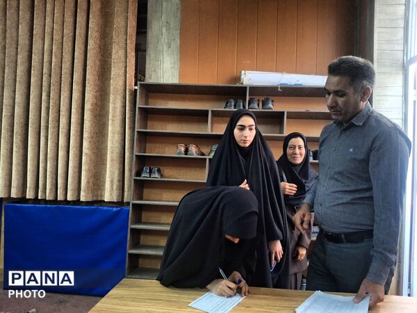 مرحله دوم سازماندهی نیروی انسانی آموزش ابتدایی با هدف توزیع مطلوب نیرو در تبادکان