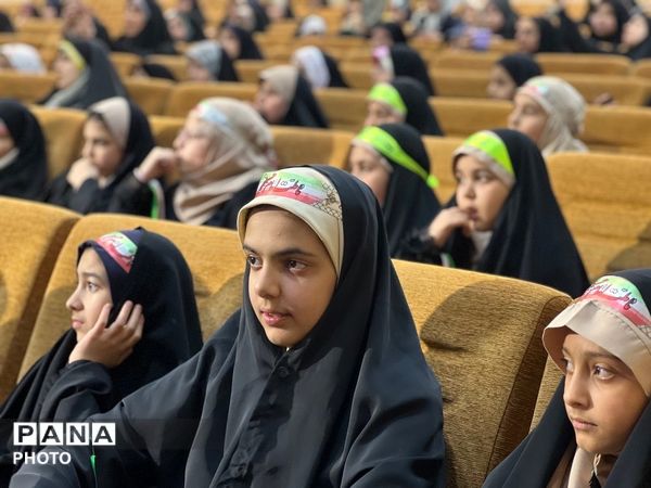 جلوه‌های معرفت در غرفه‌های رضوی