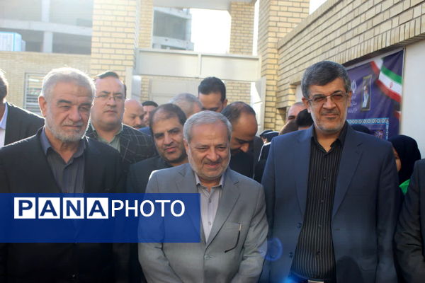 افتتاح دبیرستان راهنمایی مرتاض با حضور وزیر آموزش و پرورش