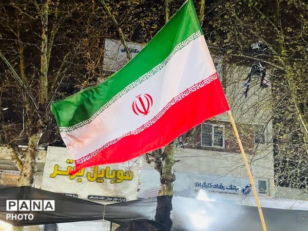 خروش گالیکشی‌ها زیر باران رحمت الهی