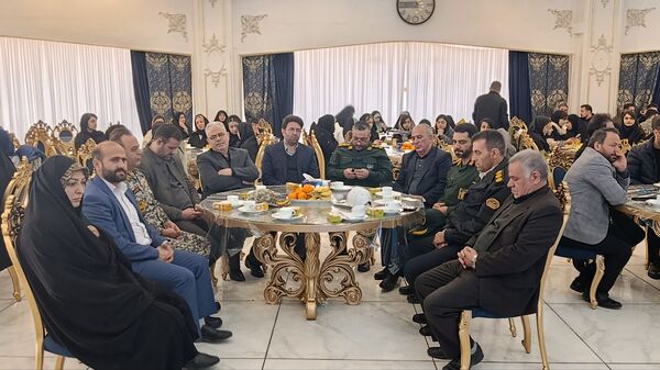 تقدیر از منتخبین کنکور ۱۴۰۳-۱۴۰۴ در جشنواره «فخر» خسروشاه