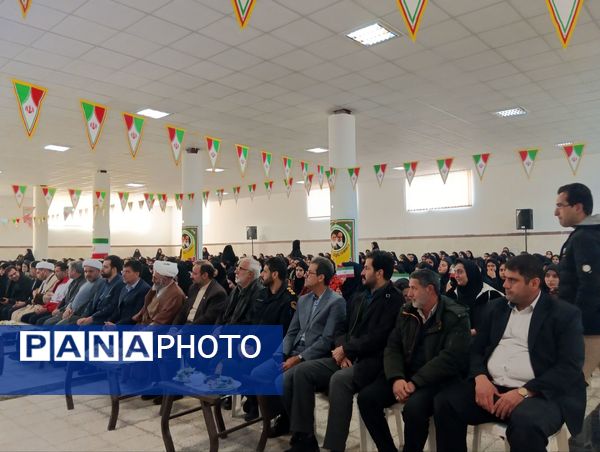 جشن پیروزی انقلاب در نهاوند 