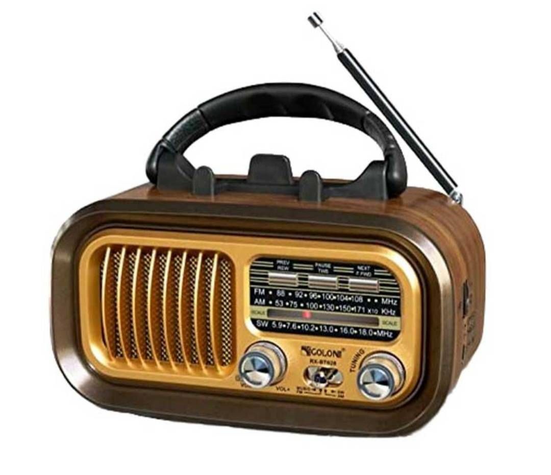 روایت جانفشانی رزمندگان در شبکه های رادیویی