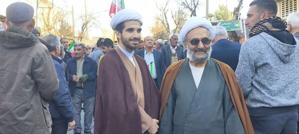اجتماع حماسی مردم شهرستان زرقان در محکومیت اقدامات تروریستی اخیر