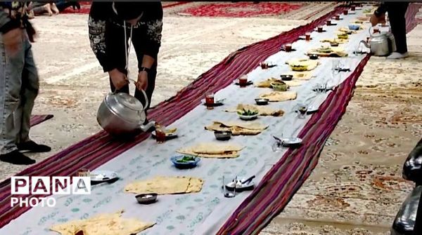 نماز جماعت به همراه افطاری در مسجد چهارده معصوم الغدیر 