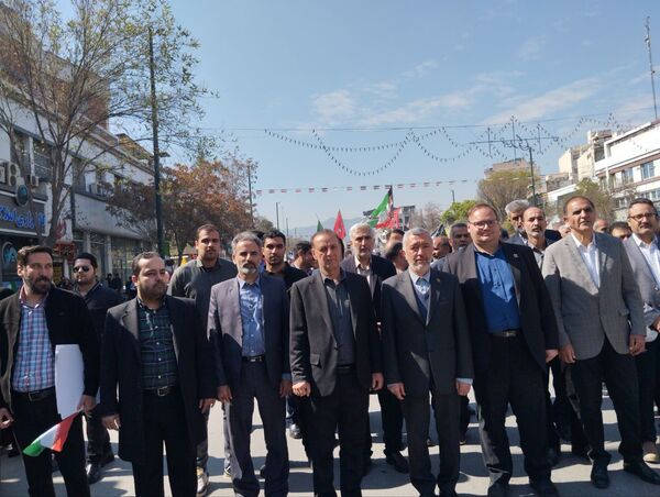 حضور مسولان آموزش و پرورش خراسان رضوی در راهپیمایی روز قدس