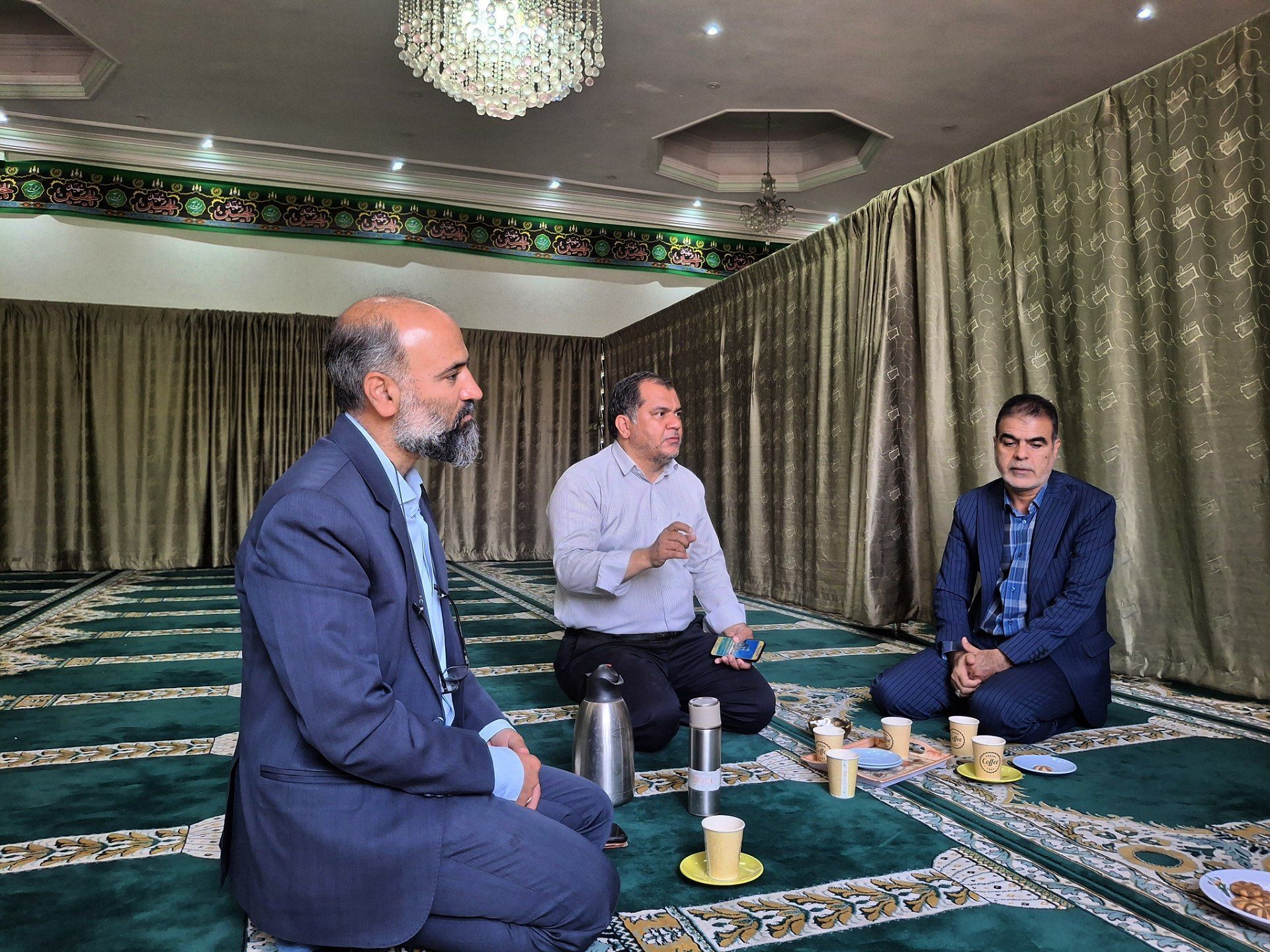 نشست دبیرخانه مدارس تخصصی حفظ قرآن کریم در تبادکان با هدف راه‌اندازی ۱۹ مدرسه قرآنی