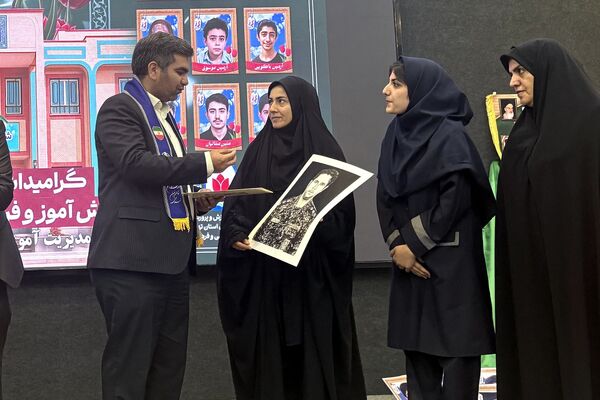 آیین وطن‌یار سازمان دانش‌آموزی اسلامشهر