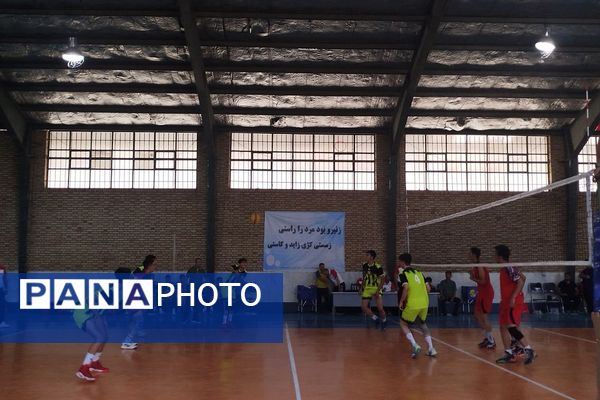 اولین روز مسابقات کشوری  والیبال پسران دانش‌آموز در رودهن 