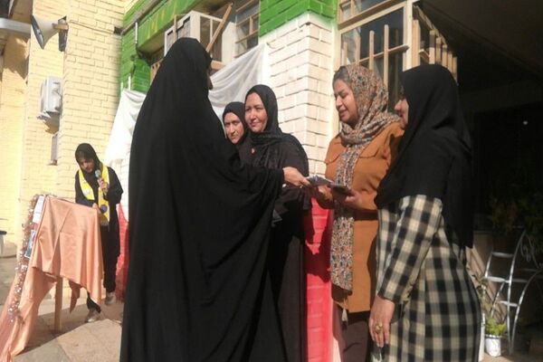 مراسم ولادت حضرت فاطمه زهرا (س) و روز مادر در دبیرستان شهید مجید دهنوی