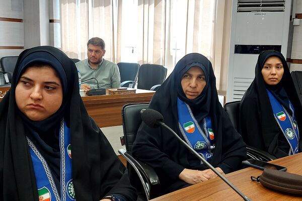نشست فصلی و توان افزایی مأمورین و مسئولین سازمان دانش‌آموزی شهرستان‌های استان تهران 