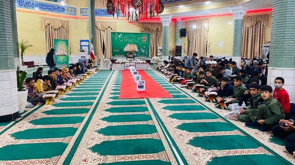 عطر قرآن در مسجد امام علی(ع) پیچید