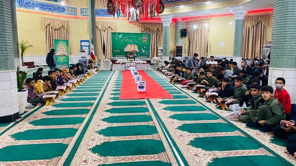 عطر قرآن در مسجد امام علی(ع) پیچید