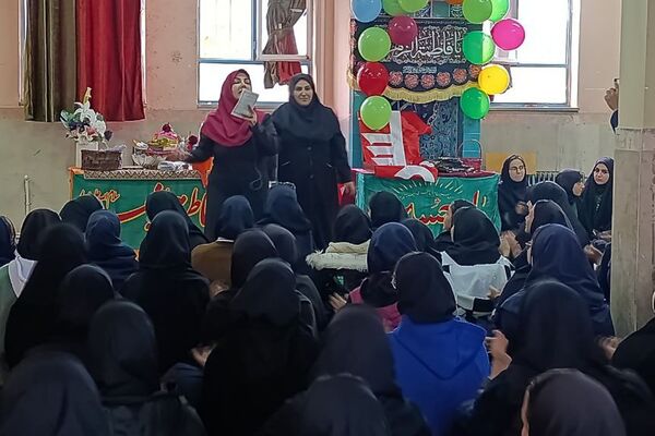 مدارس ورامین در سالروز ولادت حضرت زهرا(س) غرق در شور و جشن 